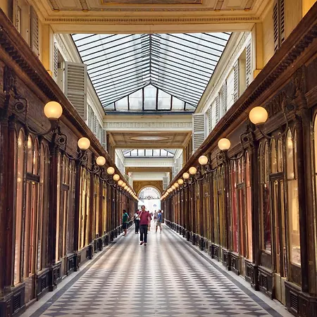 Апартаменты Perle Du Louvre *